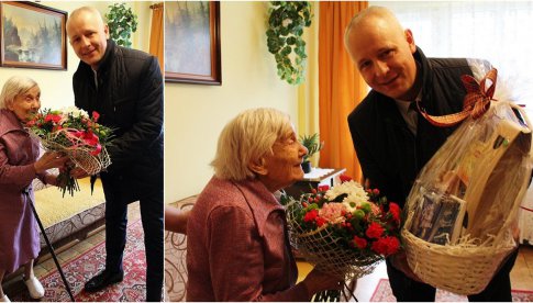 Burmistrz z wizytą urodzinową u 105-letniej bielawianki