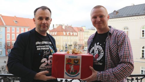 Powiat Dzierżoniowski wspiera Wielką Orkiestrę Świątecznej Pomocy