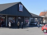 Godziny dla seniorów w marketach powiatu dzierżoniowskiego