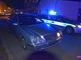 Policja zatrzymała pijanego kierowcę mercedesa