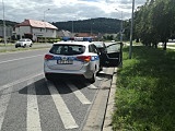 Zderzenie dwóch pojazdów na Rondzie Miast Partnerskich