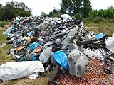 Porzucone śmieci na terenie gminy Łagiewniki