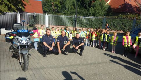 policja u przedszkolaków