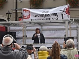 Manifestacja antycovidowców w Dzierżoniowie