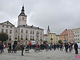Manifestacja antycovidowców w Dzierżoniowie