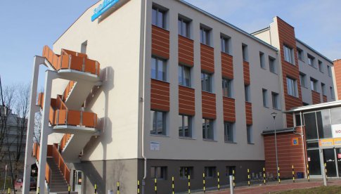 Szpital w Dzierżoniowie wznawia przyjęcia na porodówkę i okulistykę