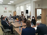 Niemcza: spotkanie wojewody dolnośląskiego z przedstawicielami szpitali