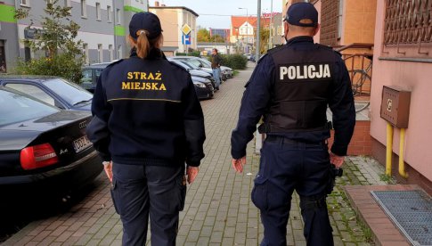 Straż Miejska wspólnie z policją patrolują miasto Dzierżoniów