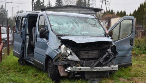 Bus z obywatelami Ukrainy wypadł z drogi w Dzierżoniowie