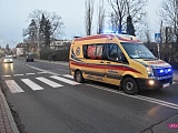 14-latka potrącona przez auto na przejściu dla pieszych w Pieszycach