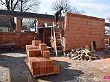 Wojewoda z wizytą na budowie przedszkola w Dobrocinie