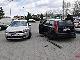 Zderzenie volkswagena z volvo w Dzierżoniowie