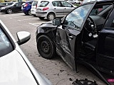 Zderzenie volkswagena z volvo w Dzierżoniowie