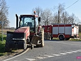 Fiatem uderzyła w ciągnik rolniczy