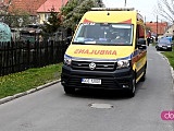 Wypadek w Pieszycach. Mężczyzna spadł z wysokości