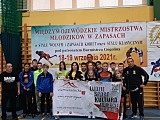 Trzy medale zapaśników IRON BULLS Bielawa