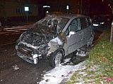 Pożar dwóch samochodów w Dzierżoniowie