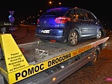 Pijany kierowca citroena wjechał w latarnię