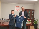 Reprezentant Polski w siatkówce z wizytą u Wójta Gminy Łagiewniki