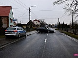 Groźne zderzenie samochodu z autobusem