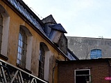 Uszkodzony komin wentylacyjny w Bielawie