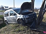 Zderzenie dwóch pojazdów na drodze Dzierżoniów - Świdnica