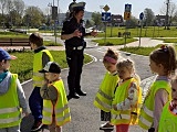 Policjanci różnych formacji spotykają się z przedszkolakami