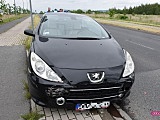 Zderzenie pojazdów na strefie ekonomicznej w Dzierżoniowie