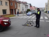Zderzenie forda z rowerzystą w Bielawie