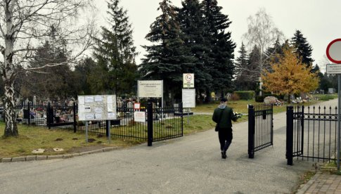 Zmiany na Cmentarzu Komunalnym w Dzierżoniowie