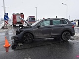 Zderzenie volkswagena z peugeotem na obwodnicy Dzierżoniowa