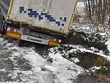 Ciężarówka wypadła z drogi Gilów - Niemcza