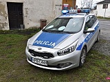 Zderzenie trzech samochodów na drodze Dzierżoniów - Łagiewniki