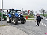 Protest rolników na ósemce. Ciągniki w Łagiewnikach
