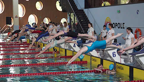 MKS 9: pływacy na Mistrzostwach Okręgu Opolskiego 