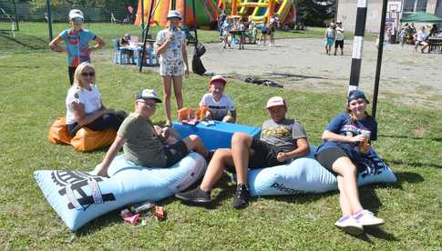 Piknik na zakończenie lata w Centrum Usług Społecznych w Pieszycach