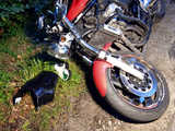 Zderzenie motocyklisty z hondą w górach