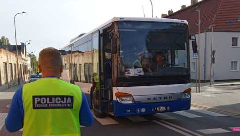 Wypadek z udziałem hulajnogi i autobusu