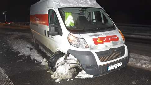 Zderzenie citroena i audi na obwodnicy Uciechowa