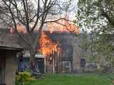 Pożar budynków gospodarczych w Bielawie