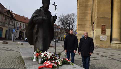 Gmina wiejska Dzierżoniów: zmarł o 21:37