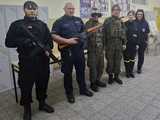 Dzień Otwarty z Policją w Zespole Szkół w Bielawie – przyszli mundurowi na horyzoncie