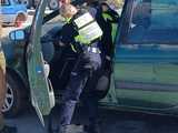 Dzierżoniowscy policjanci doskonalili swoje umiejętności podczas intensywnego szkolenia w terenie