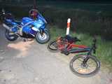 Zderzenie motocyklisty z rowerzystą