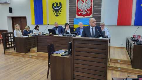 Sesja Rady Powiatu Dzierżoniowskiego 