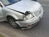 Zderzenie volkswagena z renault w Dzierżoniowie