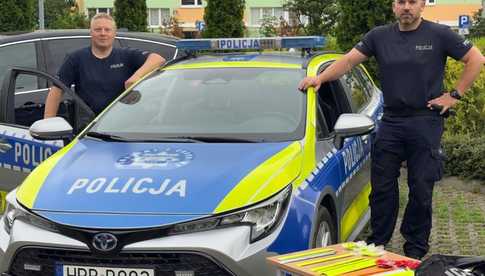 Policjanci wśród mieszkańców – dzielnicowi na piknikach rodzinnych w Pieszycach i Dzierżoniowie