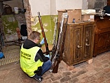 Obu podejrzanym mężczyznom za najcięższy z zarzucanych im czynów grozi kara do 10 lat pozbawienia wolności.