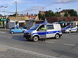 Z powodu pęknięcia jezdni zamknięto przejazd przez most ul. Kościuszki w Kłodzku.