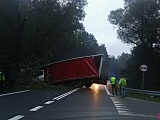 Wypadek na ósemce między Szczytną a Dusznikami-Zdrojem. Droga zablokowana